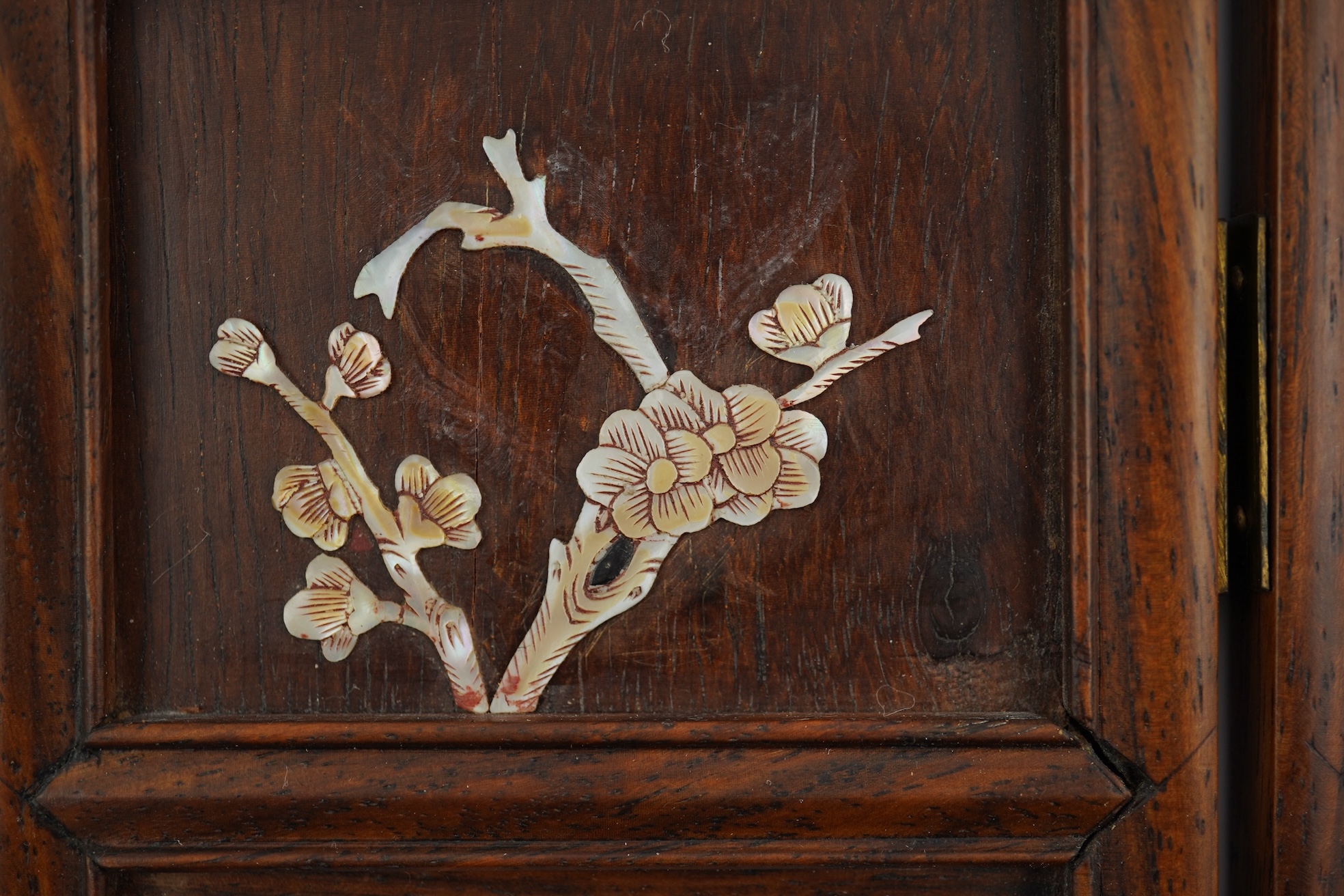 A Chinese mother-of-pearl overlaid hardwood miniature table screen, 19th century